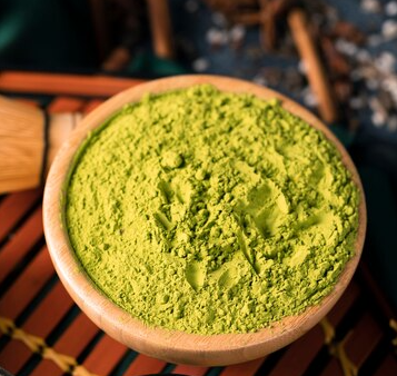 henna powder for hair and skin